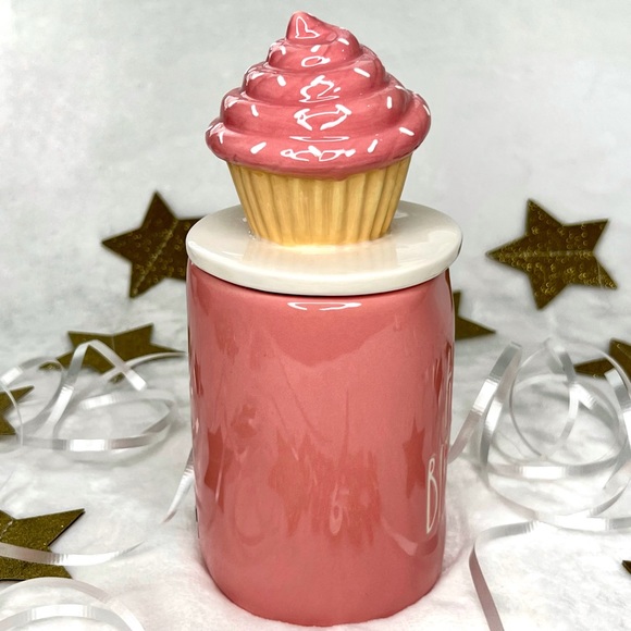 ❌SOLD❌ Rae Dunn HAPPY BIRTHDAY LL Coffee Tea Mug Cupcake Topper Lid Pink - Picture 8 of 17